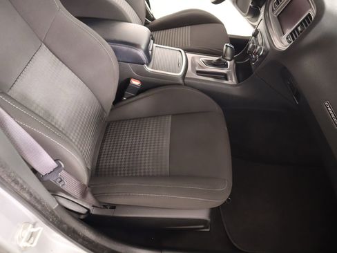 Used 2023 Dodge Charger GT image 12