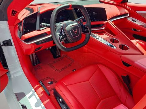 Used 2027 Chevrolet Corvette Stingray Coupe RWD image 15