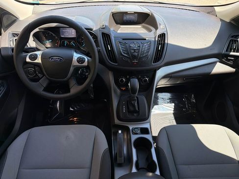 Used 2015 Ford Escape SE AWD/4WD image 16