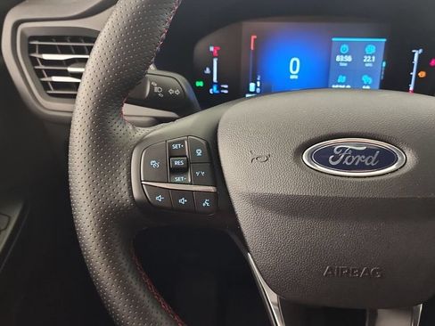 Used 2024 Ford Escape ST-Line w/ Tech Pack #1 AWD/4WD image 19