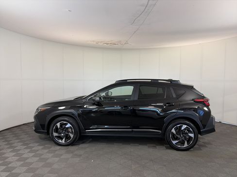 Used 2024 Subaru Crosstrek 2.5i Limited w/ Crosstrek Mirror Package image 8