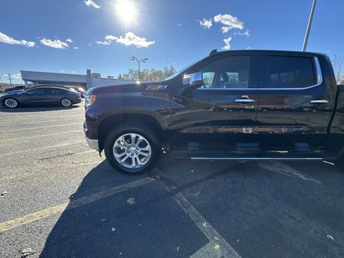 Used 2022 Chevrolet Silverado 1500 LTZ w/ LTZ Premium Package image 34
