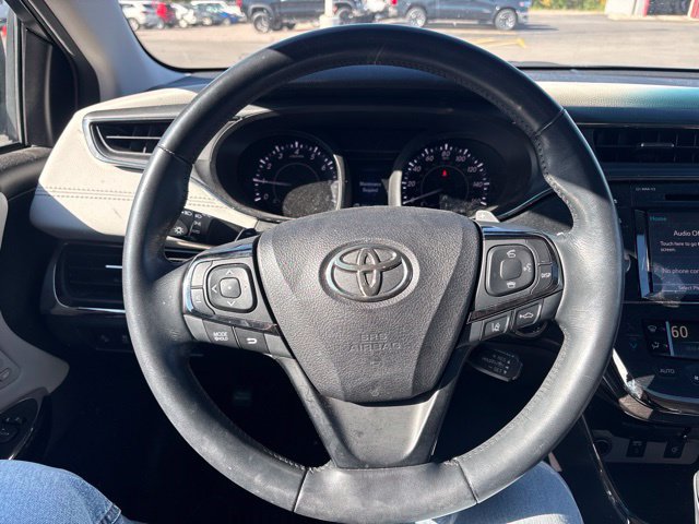 Used 2018 Toyota Avalon Limited w/ All Weather Liner Package FWD image 15