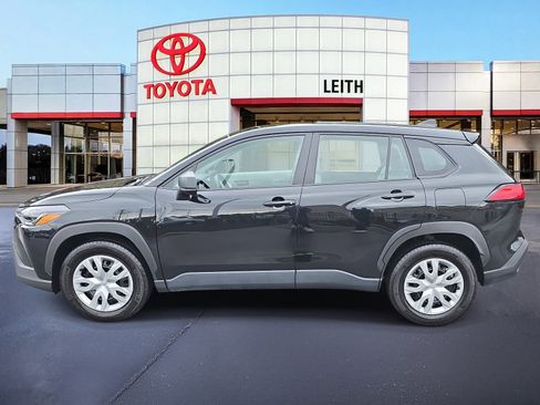 Used 2023 Toyota Corolla Cross L image 8