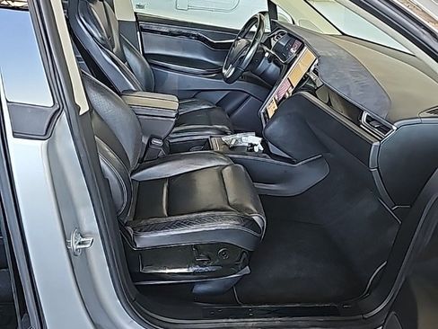 Used 2016 Tesla Model X P90D image 48