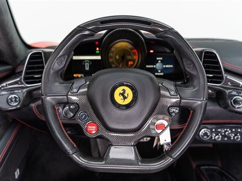 Used 2012 Ferrari 458 Spider RWD image 87