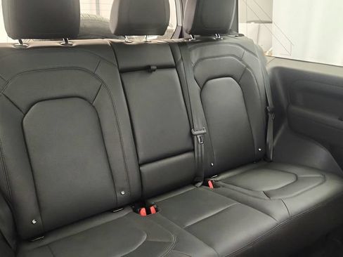 Used 2023 Land Rover Defender 90 S AWD/4WD image 28