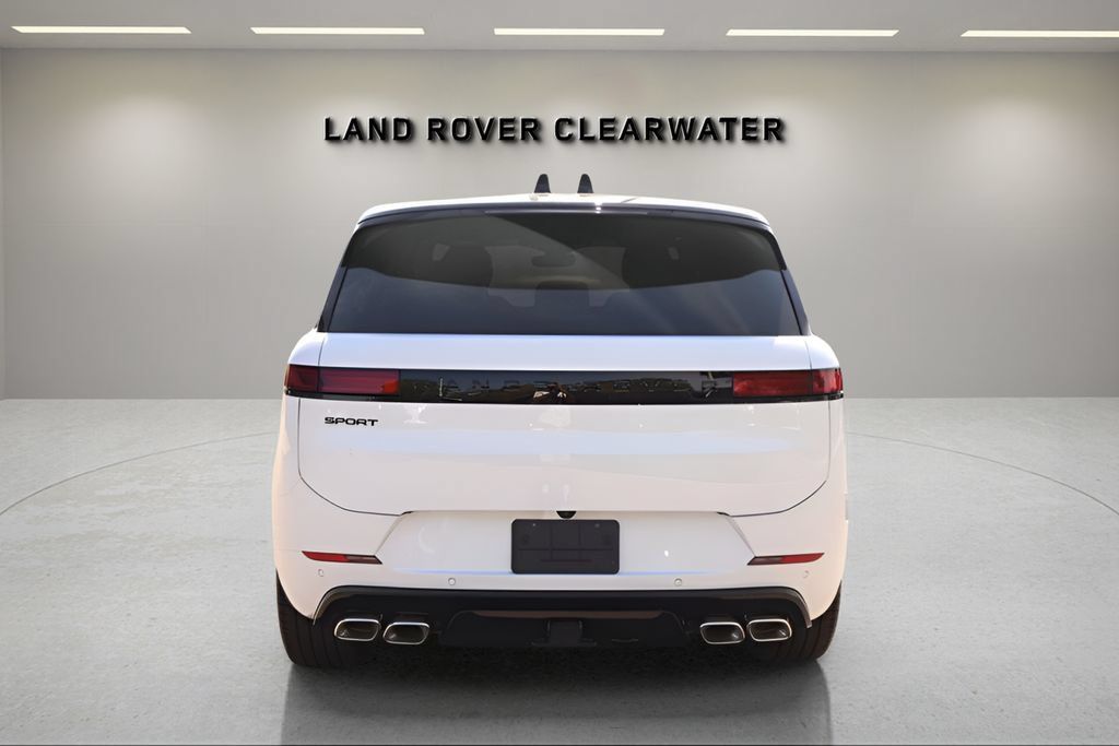 New 2026 Land Rover Range Rover Sport Dynamic SE AWD/4WD image 4