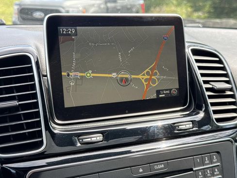 Used 2016 Mercedes-Benz GLE 350 4MATIC image 10