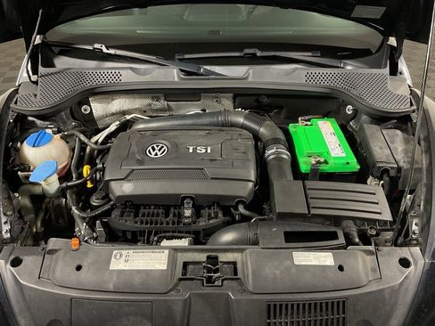 Used 2013 Volkswagen Beetle Turbo FWD image 36