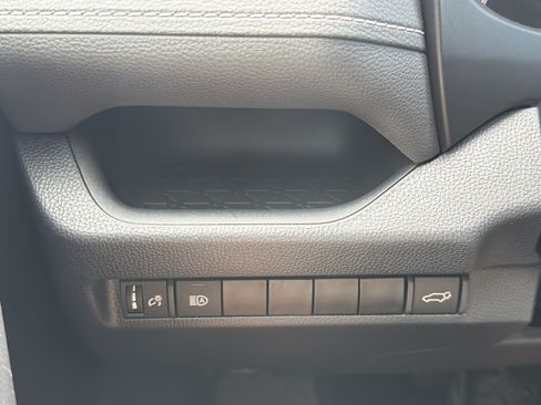 Certified 2023 Toyota RAV4 XLE w/ Convenience Package FWD image 16