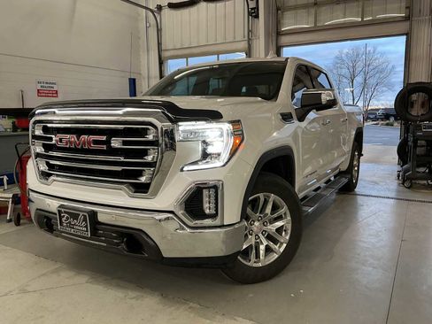 Used 2020 GMC Sierra 1500 SLT w/ SLT Premium Plus Package image 3