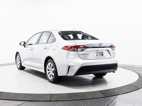 Certified 2023 Toyota Corolla LE image 8