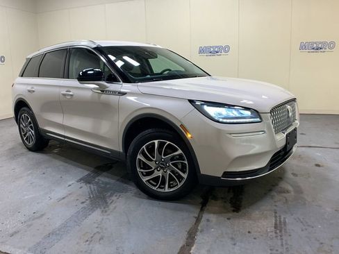 Used 2022 Lincoln Corsair AWD w/ Equipment Group 101A image 1