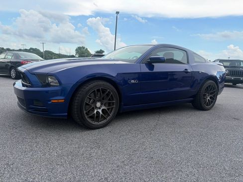 Used 2014 Ford Mustang GT w/ Brembo Brake Package RWD image 17