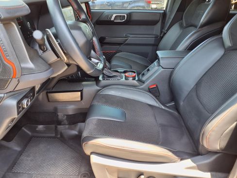 Used 2025 Ford Bronco Raptor AWD/4WD image 14