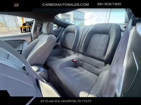 Used 2018 Ford Mustang GT w/ Black Accent Package RWD image 21