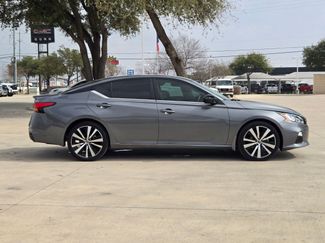 Used 2020 Nissan Altima 2.5 SR video 2