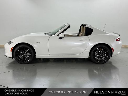 New 2026 MAZDA MX-5 Miata RF Grand Touring RWD image 10