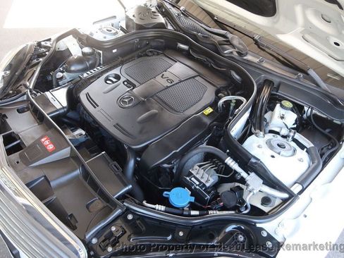 Used 2013 Mercedes-Benz E 350 4MATIC Wagon w/ Premium 2 Pkg image 52