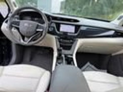 Used 2024 Cadillac XT6 Premium Luxury w/ LPO, Floor Liner Package AWD/4WD image 13