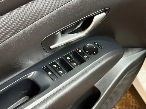 Used 2025 Hyundai Tucson SEL image 15