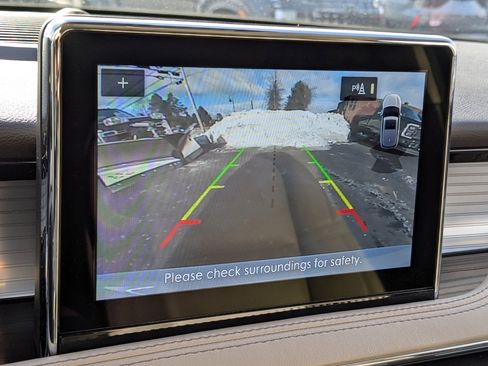 Used 2021 Lincoln Corsair Standard w/ Equipment Group 101A image 22