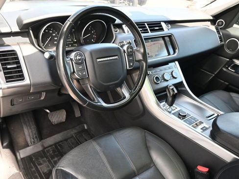 Used 2016 Land Rover Range Rover Sport SE AWD/4WD image 8