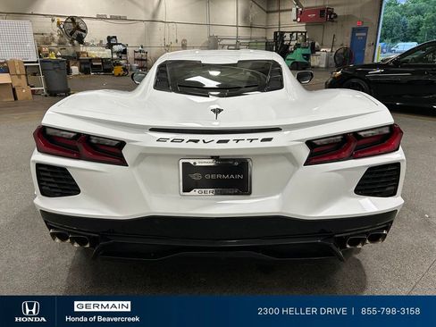 Used 2021 Chevrolet Corvette Stingray Coupe w/ 1LT RWD image 7