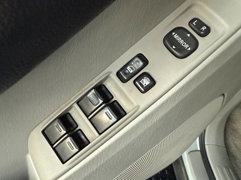 Used 2008 Toyota 4Runner SR5 image 24