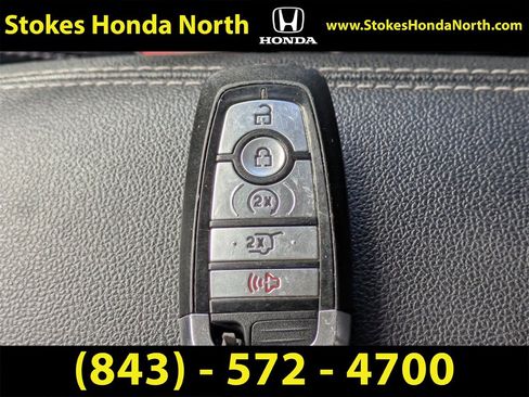 Used 2021 Ford Escape SEL image 30