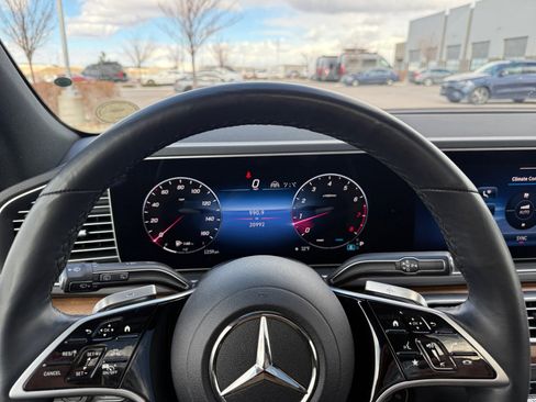 Certified 2024 Mercedes-Benz GLE 350 4MATIC image 10