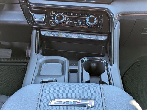 New 2026 GMC Sierra 3500 AT4 w/ AT4 Premium Plus Package image 19