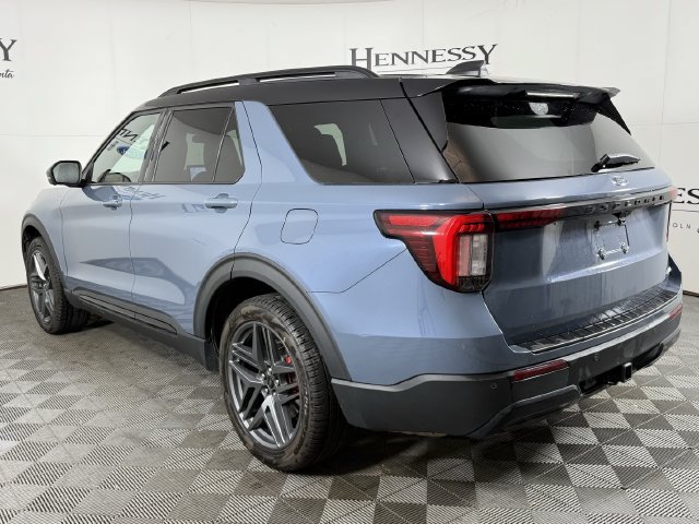 Used 2025 Ford Explorer ST-Line w/ ST-Line Street Pack AWD/4WD image 24