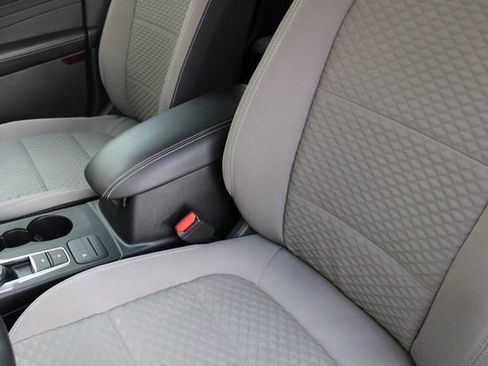 Used 2022 Ford Escape SE w/ Convenience Package image 5