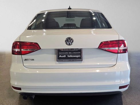 Used 2015 Volkswagen Jetta S FWD image 4