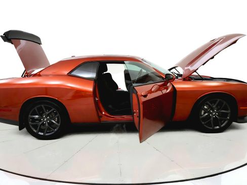 Used 2022 Dodge Challenger GT w/ Blacktop Package RWD image 15