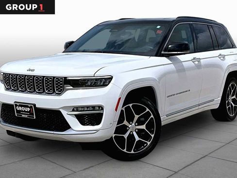 Used 2025 Jeep Grand Cherokee Summit AWD/4WD image 1