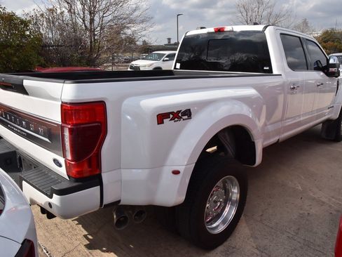 Used 2020 Ford F450 Platinum w/ FX4 Off-Road Package image 6