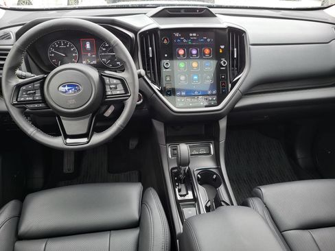 Certified 2025 Subaru Ascent Bronze Edition AWD/4WD image 18