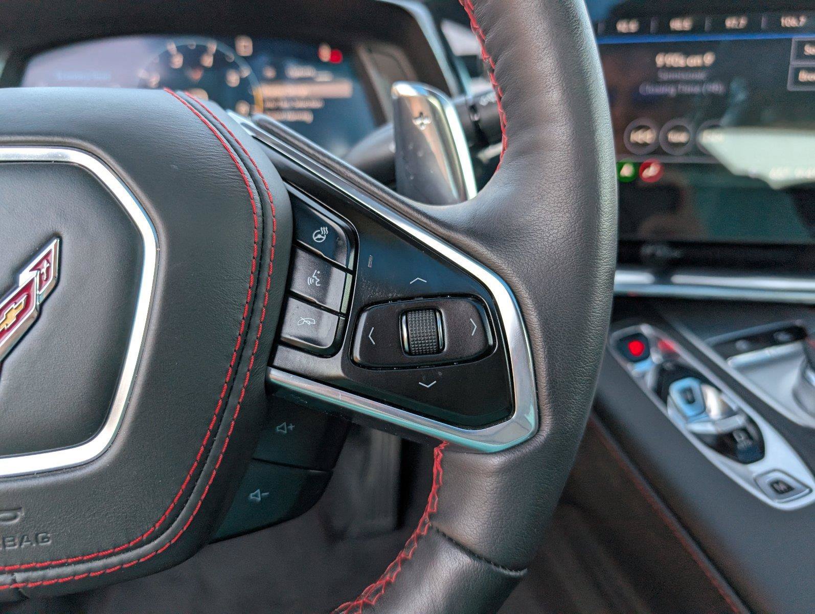 Used 2020 Chevrolet Corvette Stingray Premium Cpe w/ 3LT Preferred Equipment Group RWD image 33