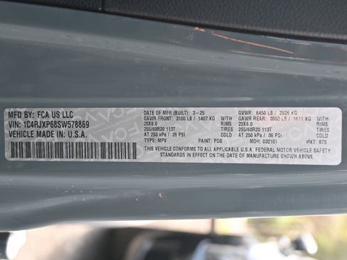 Used 2025 Jeep Wrangler Sahara w/ Safety Group image 34