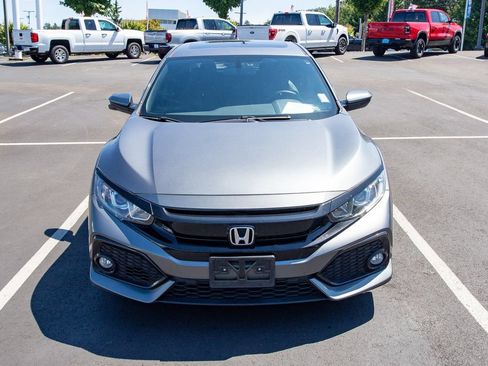 Used 2018 Honda Civic EX-L image 2
