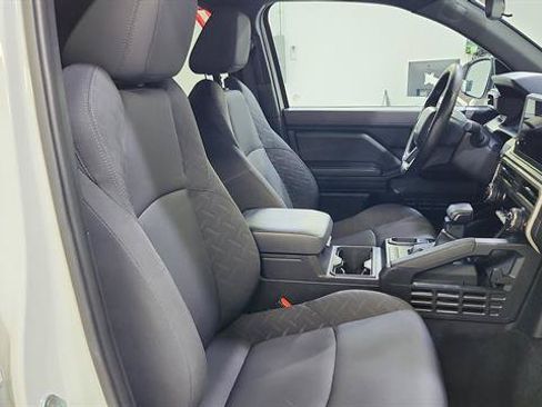 Used 2024 Toyota Tacoma SR RWD image 22