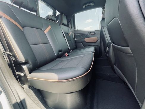 New 2025 GMC Canyon AT4 w/ Nightfall Edition image 29