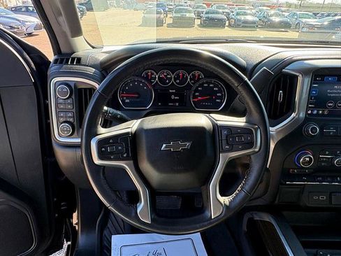 Used 2022 Chevrolet Silverado 1500 LT Trail Boss w/ Safety Package image 17