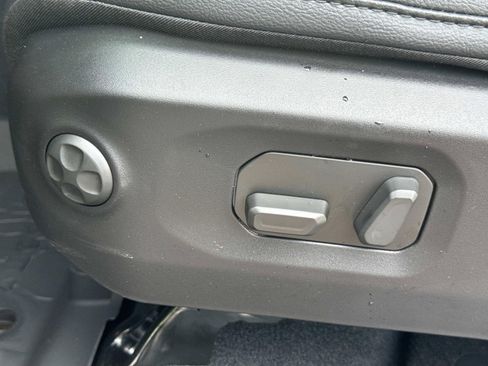 New 2025 Jeep Wrangler Sahara image 22