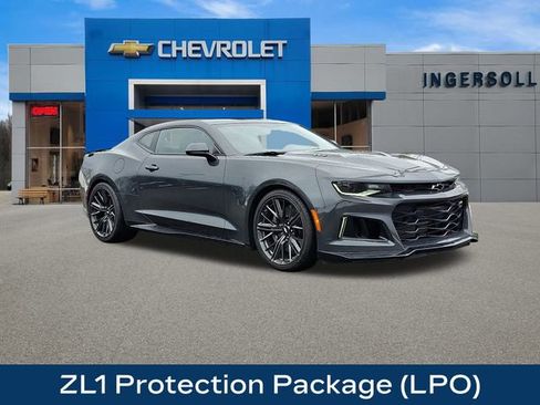 Used 2018 Chevrolet Camaro ZL1 w/ LPO, ZL1 Protection Package image 3