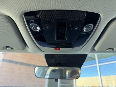 Used 2025 Kia Sportage EX w/ Premium Package FWD image 25