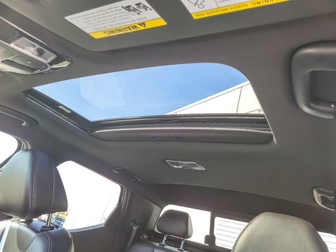 Used 2024 Hyundai Santa Cruz Limited image 8